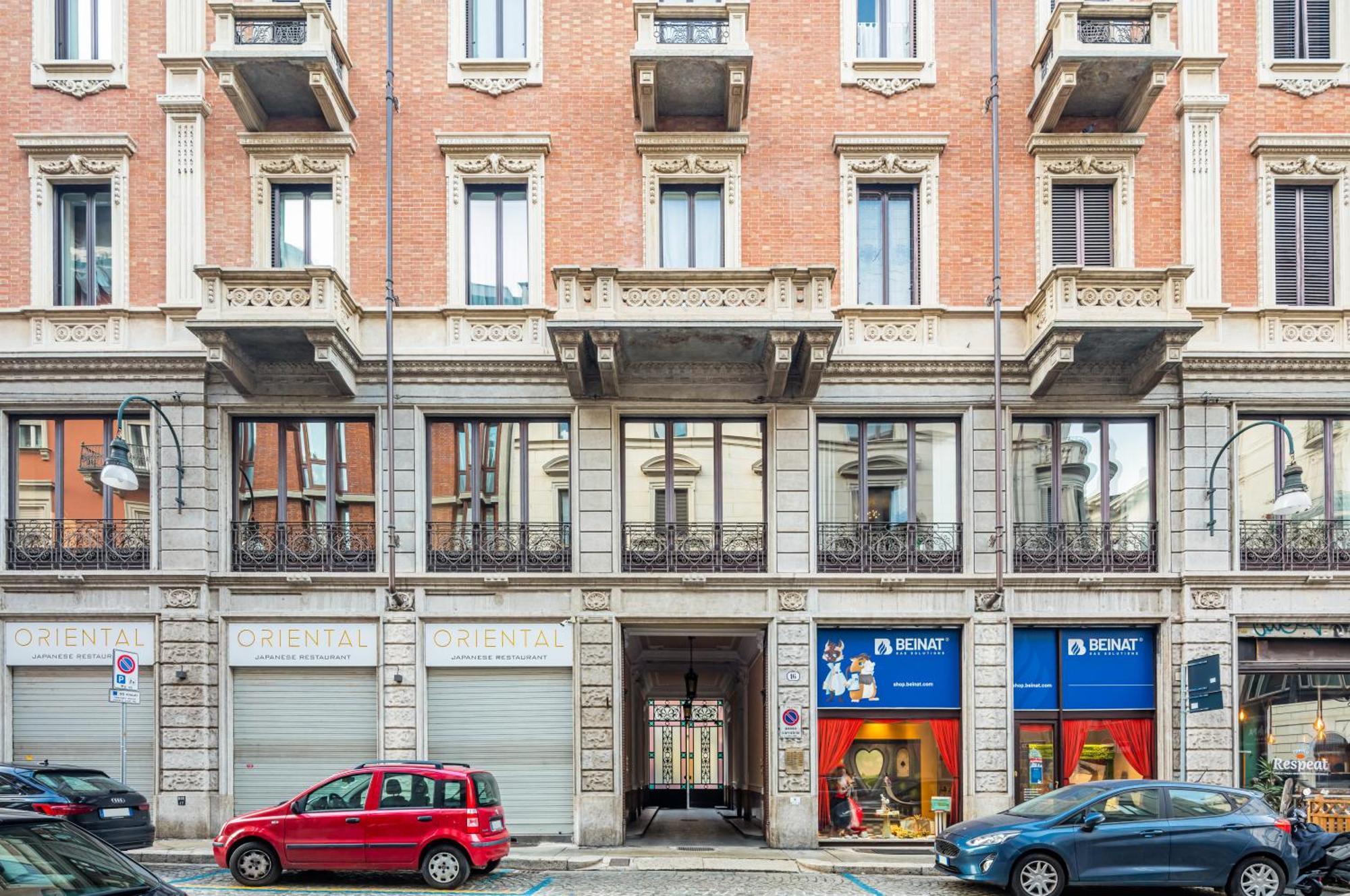 Piazza Castello Central Studio Турин Екстер'єр фото